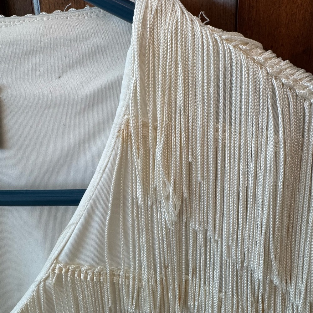 Chic Cream Fringe Ensemble - Vintage - Picture 10 of 11